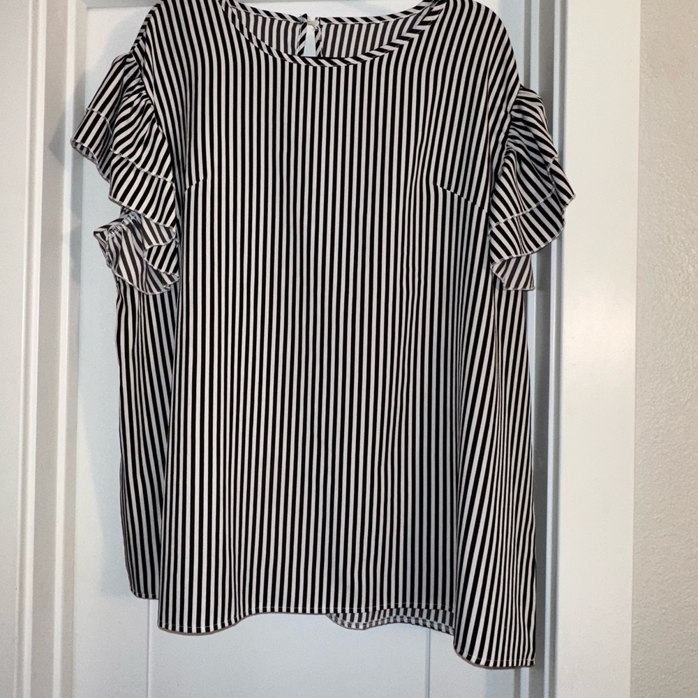 Black and White Striped  butterfly sleeve Women's Top